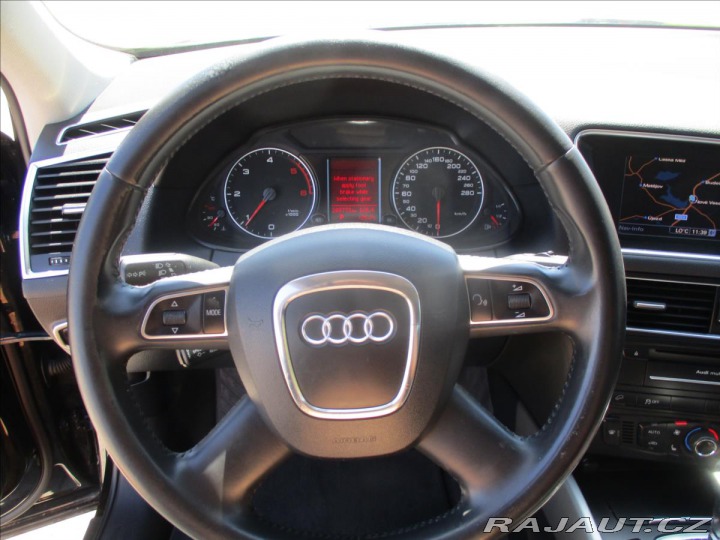 Audi Q5 2,0 TDi Quattro S-Tronic 2011
