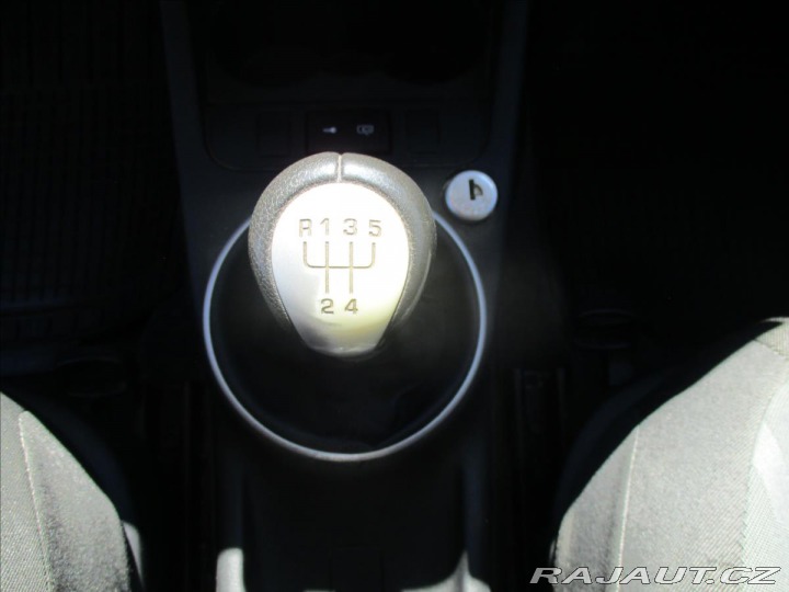 Škoda Fabia 1,2 HTP Klima Tažné CZaut 2008