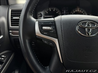 Toyota Land Cruiser 4,6   200 Premium 2019