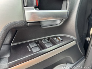 Toyota Land Cruiser 4,6   200 Premium 2019