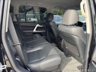 Toyota Land Cruiser 4,6   200 Premium 2019