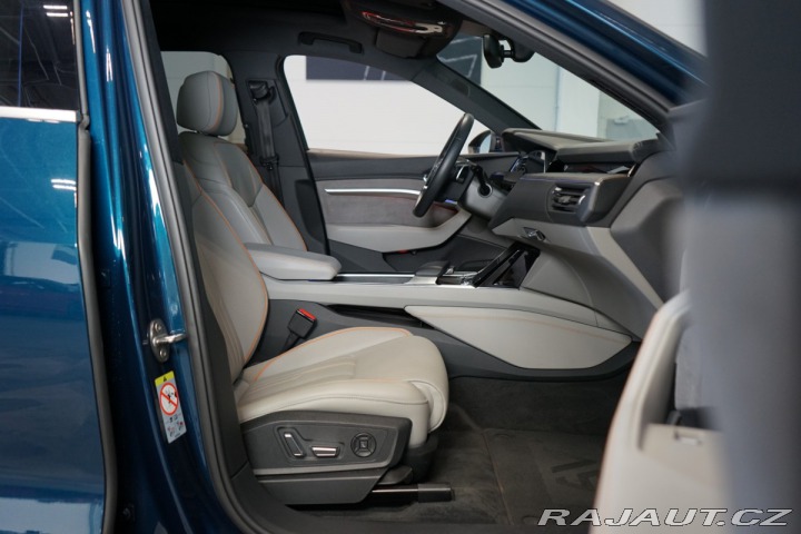 Audi e-tron 55*PANO*TAŽ*MATRIX*B& 2020