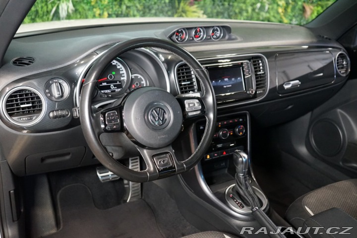 Volkswagen Beetle *CAMERA*R-LINE*DSG* 2017