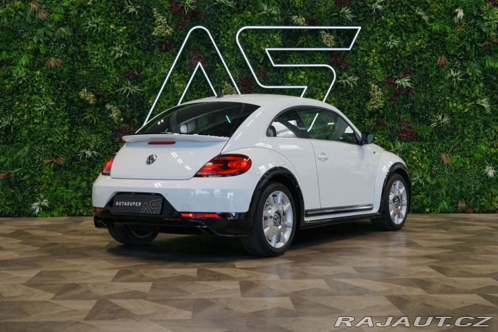 Volkswagen Beetle *CAMERA*R-LINE*DSG* 2017
