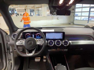 Mercedes-Benz EQB 350 4MATIC - PŘIPRAVUJEME 2024