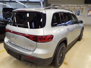 Mercedes-Benz EQB 350 4MATIC - PŘIPRAVUJEME 2024