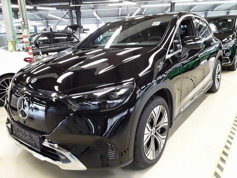 Mercedes-Benz EQE 350+ PŘIPRAVUJEME