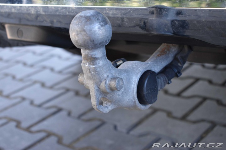Mercedes-Benz GLC 200 4MATIC*TAŽNÉ*ČR 1.MAJ 2020