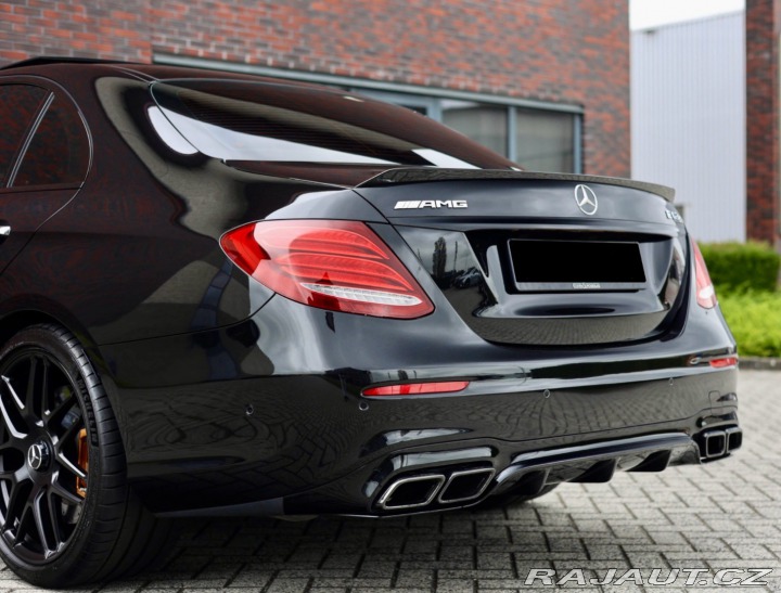 Mercedes-Benz E E63s AMG 4-matic+ | Pake 2017