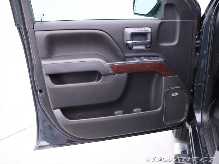Ostatní značky Ostatní modely GMC Sierra 5,3 V8 265kW Aut. Kůže 2018