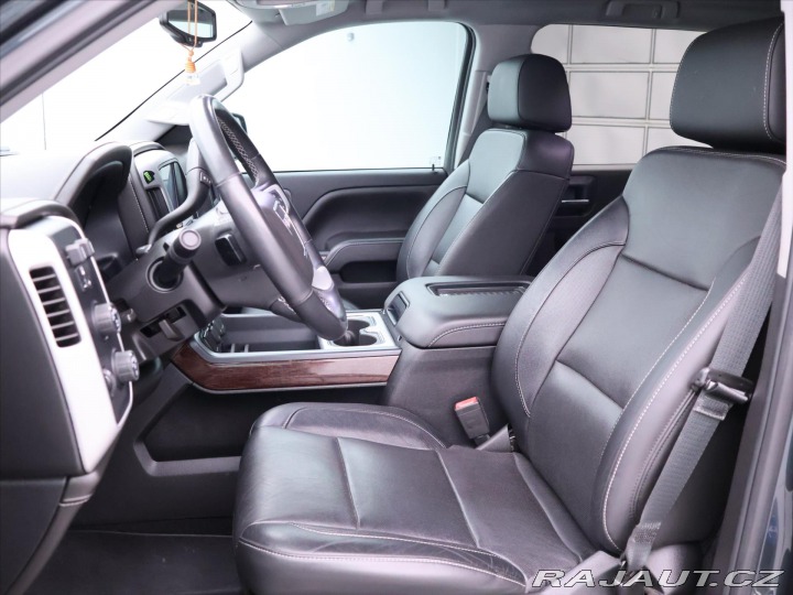 Ostatní značky Ostatní modely GMC Sierra 5,3 V8 265kW Aut. Kůže 2018