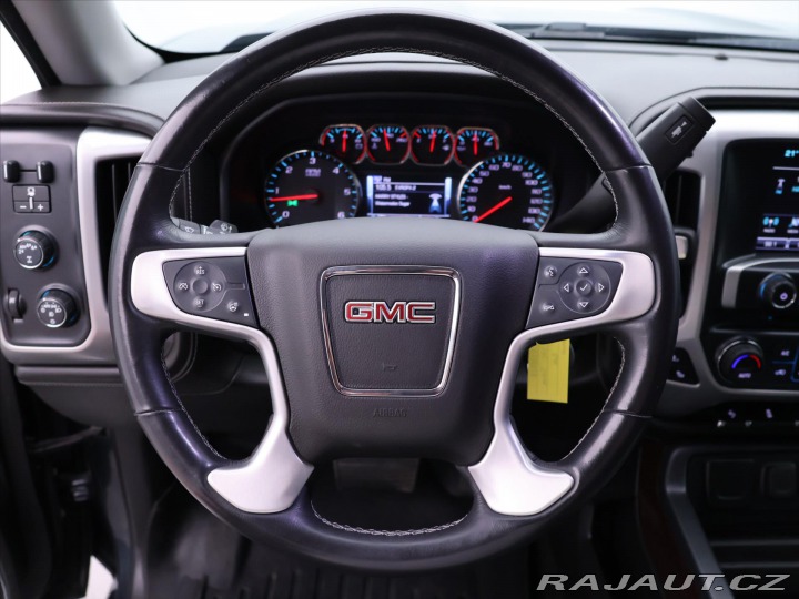 Ostatní značky Ostatní modely GMC Sierra 5,3 V8 265kW Aut. Kůže 2018