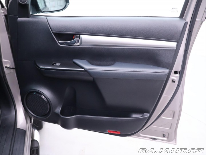 Toyota Hilux 2,4 D-4D Aut. CZ Executiv 2020