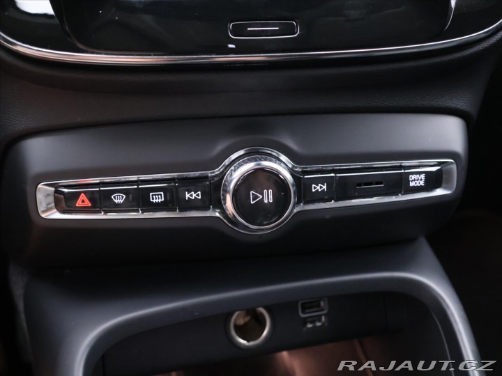 Volvo XC40 1,5 T3 CZ Inscription DPH 2020