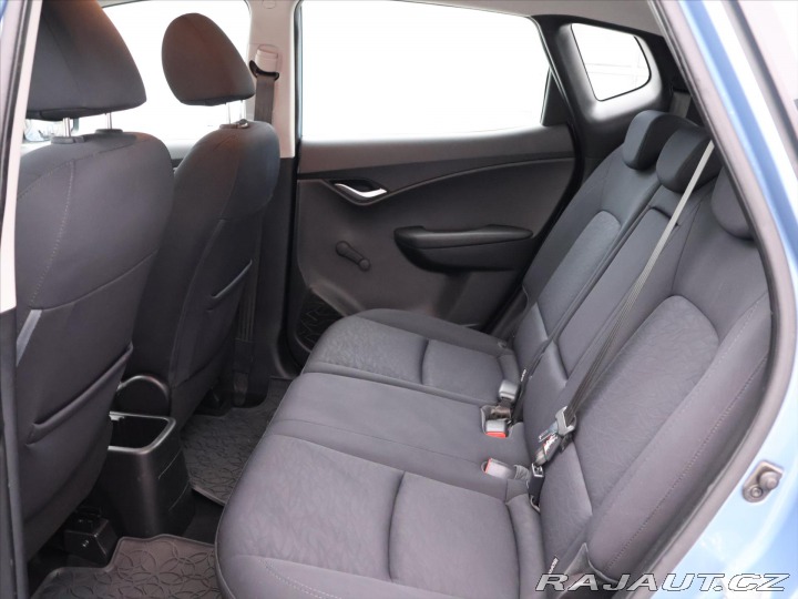 Hyundai ix20 1,6 CRDi 94kW Trikolor CZ 2013