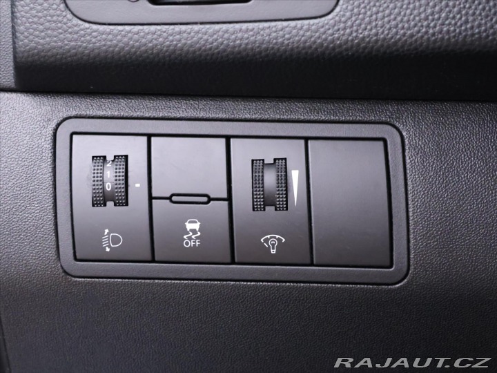 Hyundai ix20 1,6 CRDi 94kW Trikolor CZ 2013