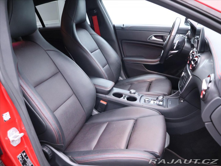 Mercedes-Benz CLA 2,0 45 AMG 280kW 4Matic H 2015