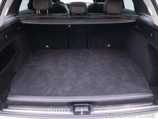 Mercedes-Benz GLC 2,0 300E AMG ALU Serv.kni 2021