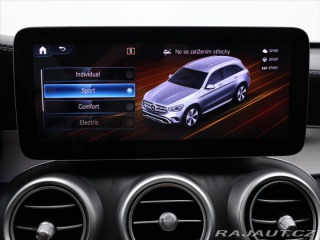 Mercedes-Benz GLC 2,0 300E AMG ALU Serv.kni 2021