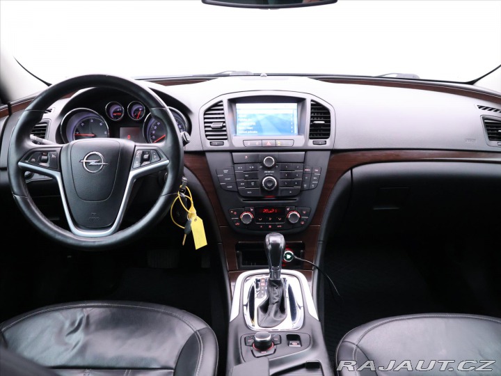 Opel Insignia 2,0 CDTI 118KW Xenon Navi 2009