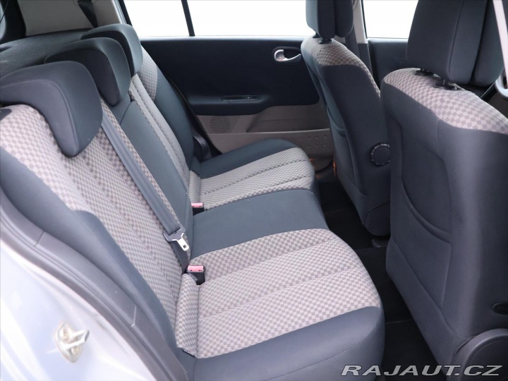 Renault Mégane 1,4 16V 72kW Klima STK 5/ 2003
