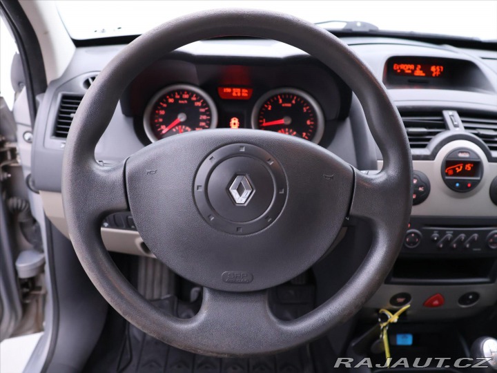 Renault Mégane 1,4 16V 72kW Klima STK 5/ 2003