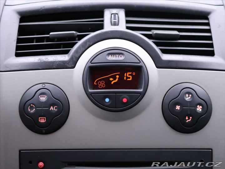 Renault Mégane 1,4 16V 72kW Klima STK 5/ 2003