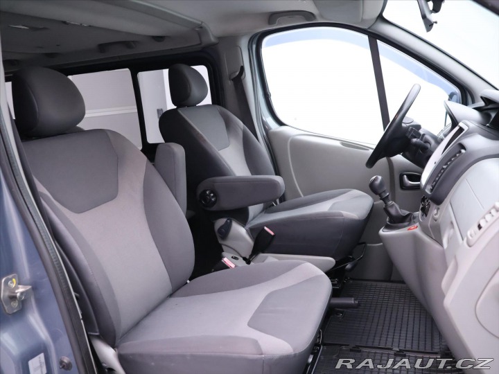 Renault Trafic 2,0 dCi 84kW Passenger CZ 2013