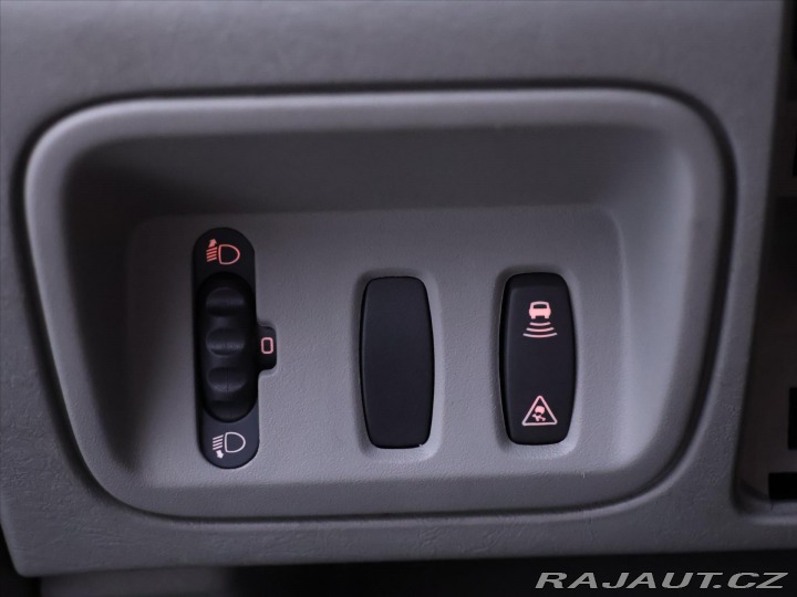 Renault Trafic 2,0 dCi 84kW Passenger CZ 2013