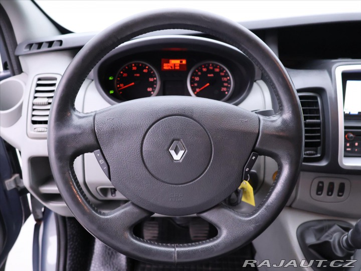 Renault Trafic 2,0 dCi 84kW Passenger CZ 2013