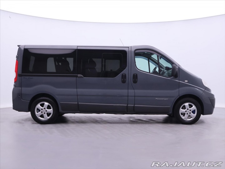 Renault Trafic 2,0 dCi 84kW Passenger CZ 2013