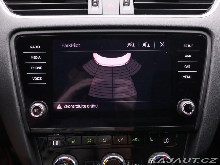 Škoda Octavia 1,6 TDI 85kW DSG Style CZ 2017