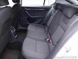 Škoda Octavia 1,6 TDI 85kW DSG Style CZ 2017
