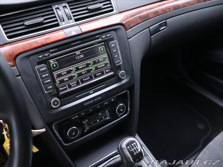 Škoda Superb 2,0 TDI 125kW CZ 4x4 Excl 2011