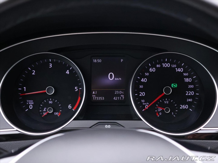 Volkswagen Passat 2,0 140kW Highline Rozvod 2016