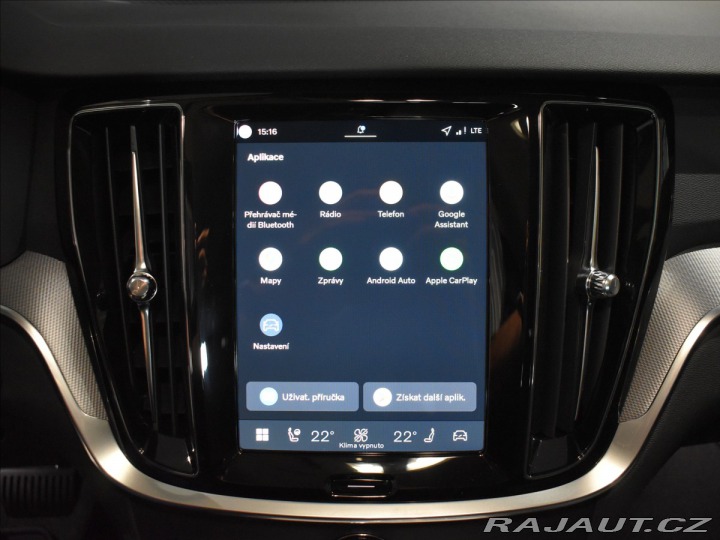 Volvo V60 2,0 B4 Plus Dark FWD 2025
