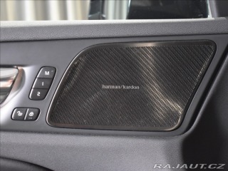 Volvo V60 2,0 B4 Plus Dark Tažné,BL 2024