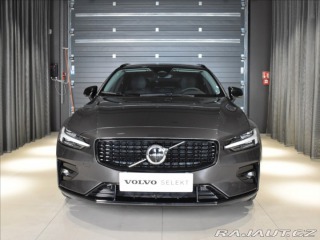 Volvo V60 2,0 B4 Plus Dark Tažné,BL 2024