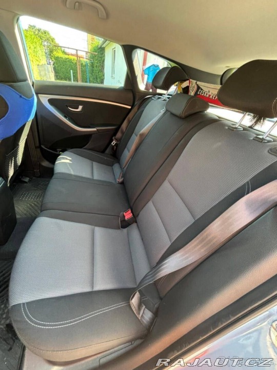 Hyundai i30 1,6   rok výroby 2012 2012