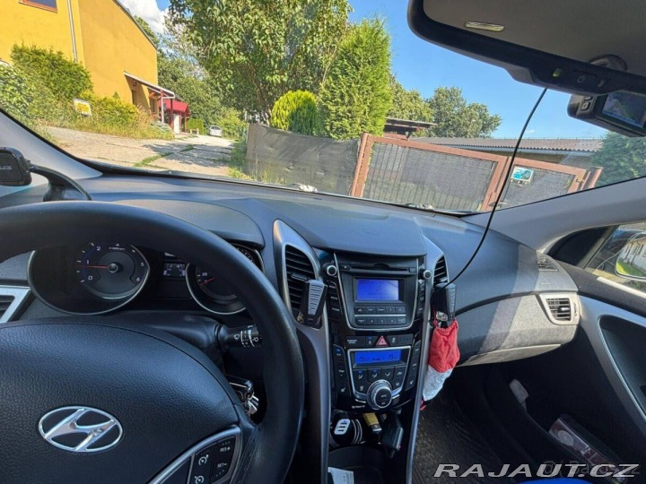 Hyundai i30 1,6   rok výroby 2012 2012
