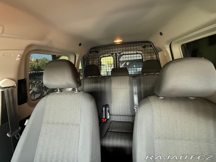 Volkswagen Caddy 2,0   TDi - TOP STAV 2019