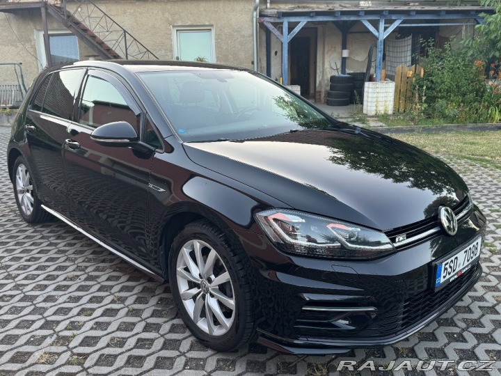 Volkswagen Golf 1,5   TSI 110 kw R-Line 2 2018