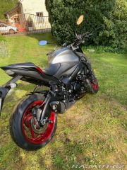 Suzuki Ostatní modely MOTORKA GSX-S1000 110kW 2021