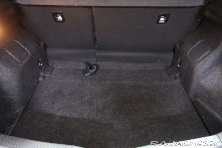 Toyota Auris 1.4D ,CZ,manuál 2018