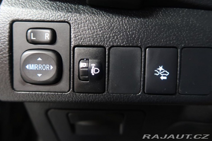 Toyota Auris 1.4D ,CZ,manuál 2018