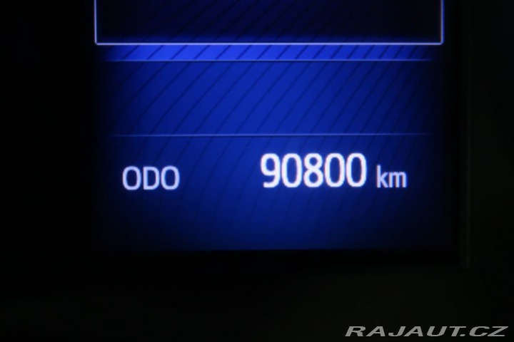 Toyota Auris 1.4D ,CZ,manuál 2018