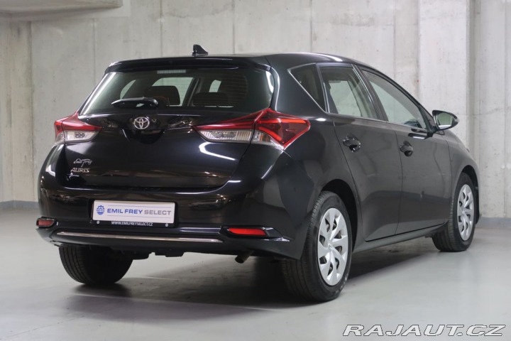 Toyota Auris 1.4D ,CZ,manuál 2018