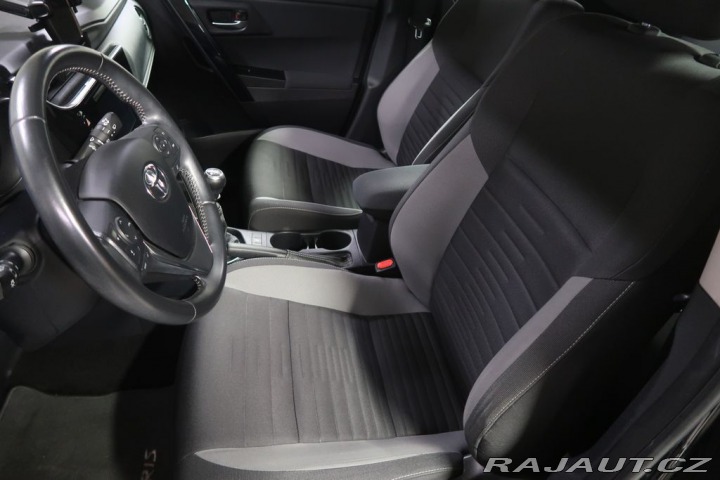 Toyota Auris 1.4D ,CZ,manuál 2018