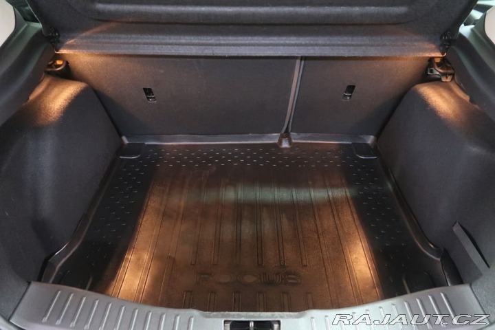 Ford Focus 1.6i,CZ,AT 2013