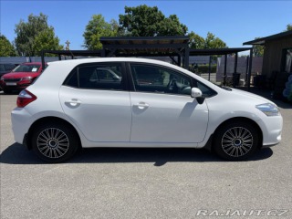 Toyota Auris 1,6 VVT-i LPG D.Klima*Vyh 2011
